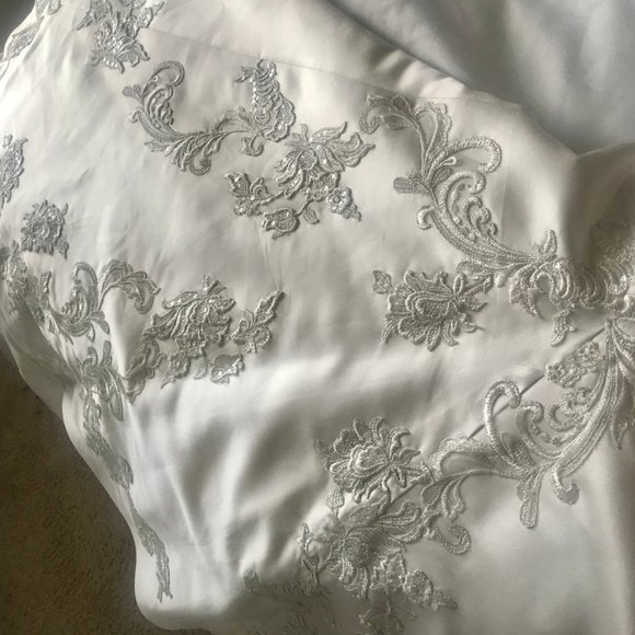 Mon Cheri Cafe Gown - Picture 6 of 6